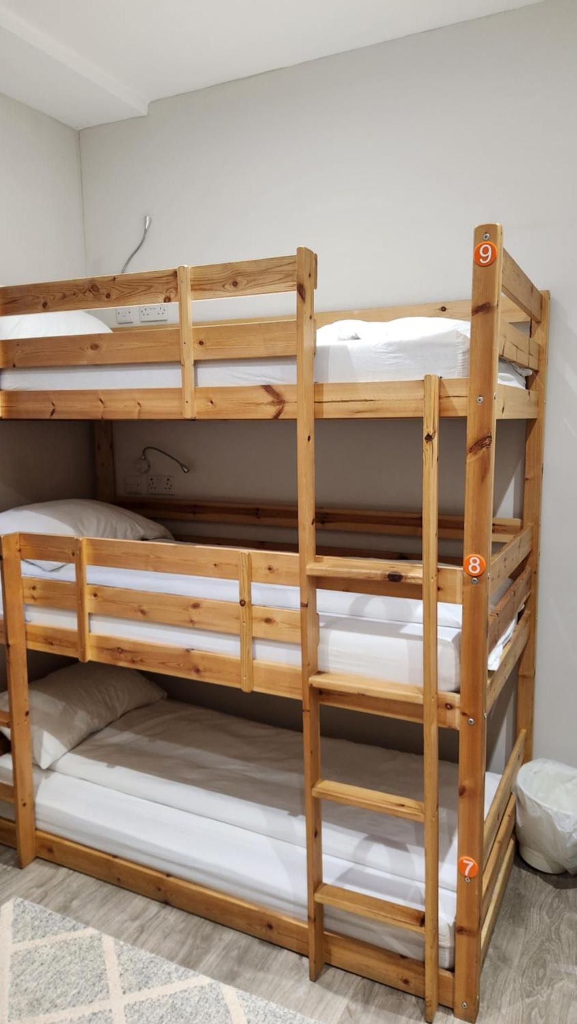 Matrix Hostel EDI Eksteriør billede