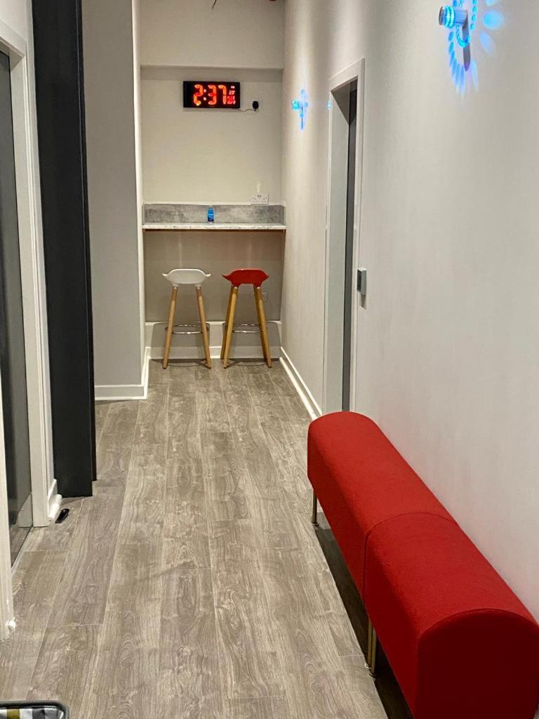 Matrix Hostel EDI Eksteriør billede