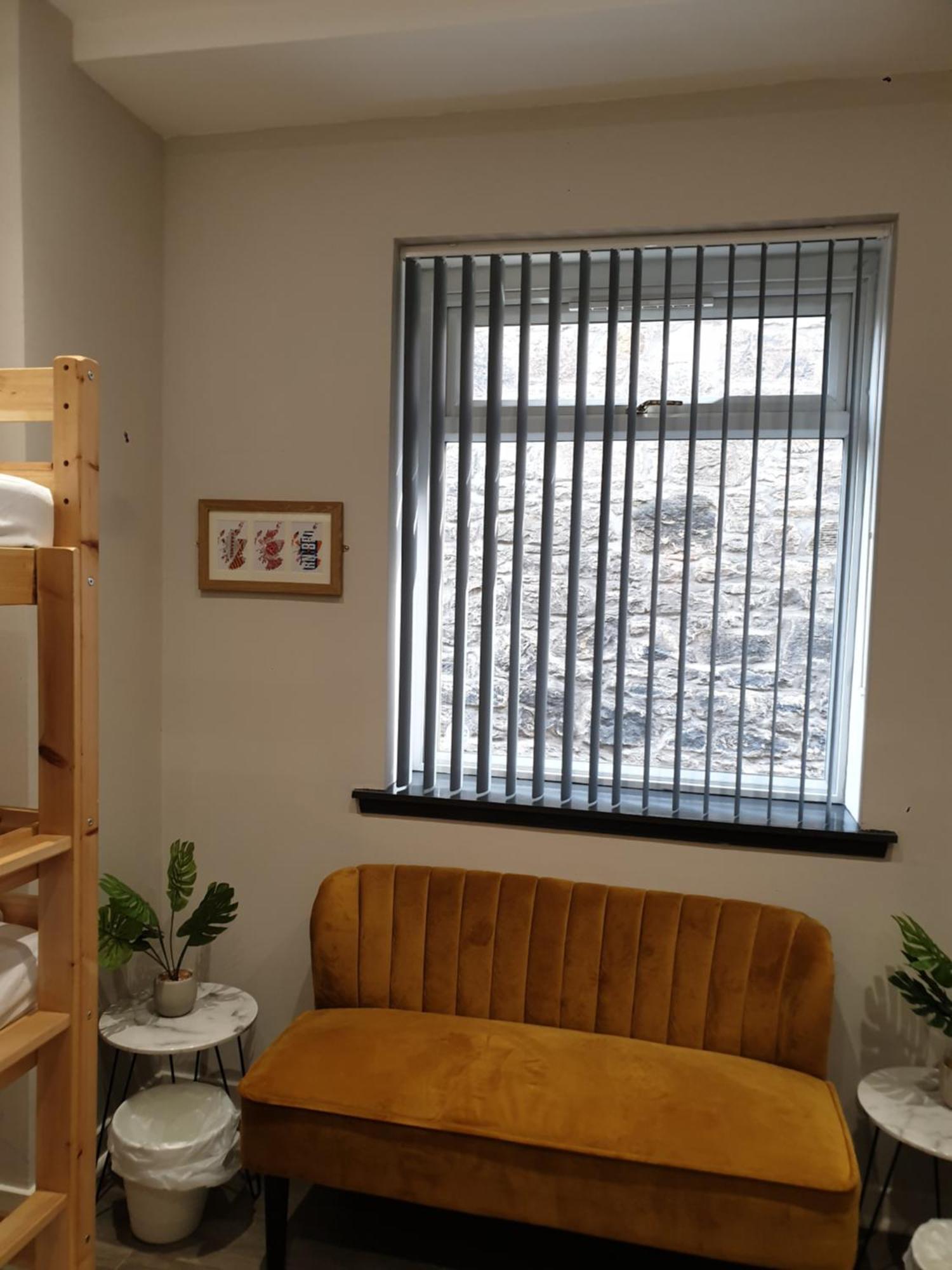Matrix Hostel EDI Eksteriør billede