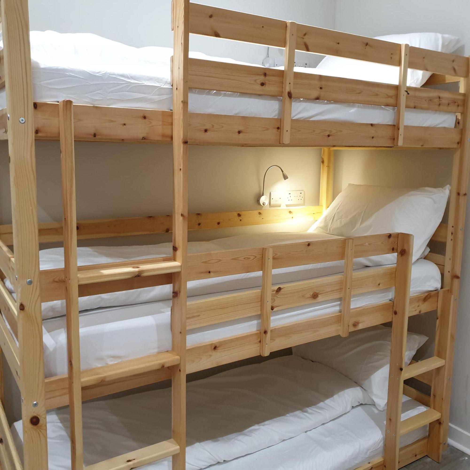 Matrix Hostel EDI Eksteriør billede