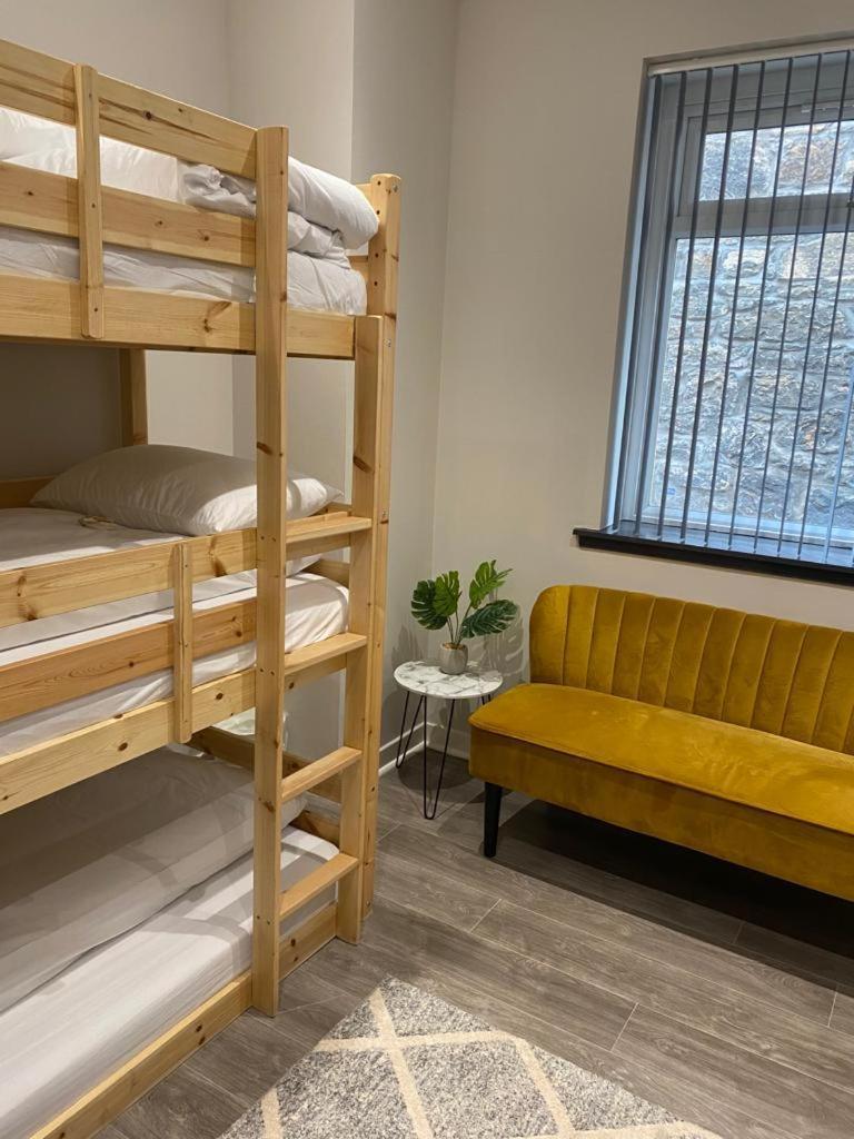 Matrix Hostel EDI Eksteriør billede